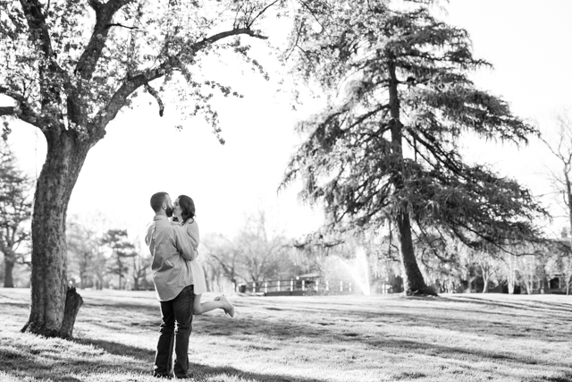 Scott and Danielle, Engagement Photos Schiller Park, Columbus Ohio